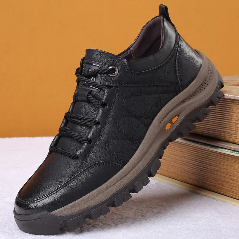 Caoilfhinn | The Leather Walking Shoes